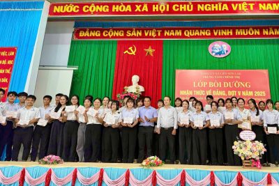 TRƯỜNG THPT LẮK THAM GIA LỚP BỒI DƯỠNG NHẬN THỨC VỀ ĐẢNG – ĐỢT V NĂM 2025