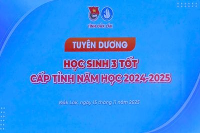 TỰ HÀO HỌC SINH THPT LẮK NHẬN DANH HIỆU “HỌC SINH 3 TỐT” CẤP TỈNH