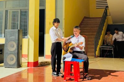 SINH HOẠT GIỮA GIỜ – GỬI LỜI TRI ÂN ĐẾN THẦY CÔ