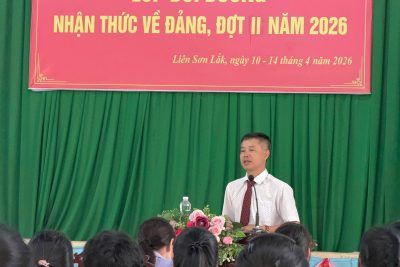 KHAI MẠC LỚP BỒI DƯỠNG NHẬN THỨC VỀ ĐẢNG – ĐỢT II NĂM 2026